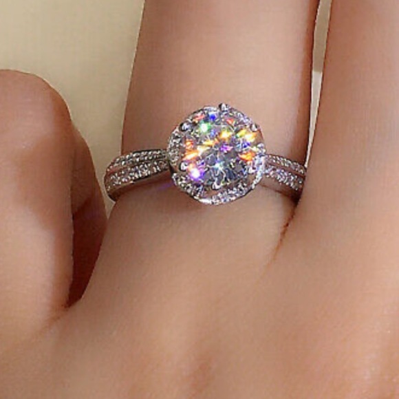 New 925 Sterling silver diamond stone Ring - Picture 5 of 5